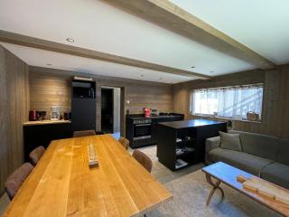 Appartement rénové, 6 pers, 2 ch + coin montagne, centre Crest-Voland, parking, skiroom, WIFI - FR-1-733-16 - 0