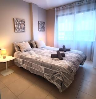 PMT11 - Beach location and pool - Torrevieja - 0