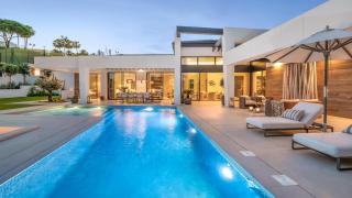 VACATION MARBELLA I Villa Thyma, Brand-New Villa, Swimming-pool, Cinema Roon and Bar, Private Gym, Minutes from the Marina and the Beach - Marbella - 6
