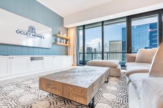 Gorgeous Home with Full Marina & Skyline View - 1