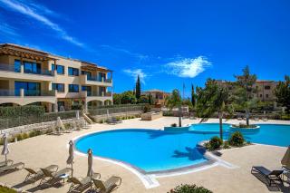 Stunning, Modern Apartment MC11 - Ampelia, Dionysus Greens, Aphrodite Hills Resort - Kouklia - 3
