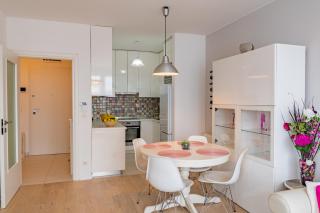 Flexible SelfCheckIns 23 - Zagreb - Garage - Electric vehicle ccharger - Loggia - New - Luxury - Zagreb - 9