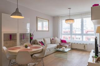Flexible SelfCheckIns 23 - Zagreb - Garage - Electric vehicle ccharger - Loggia - New - Luxury - Zagreb - 0