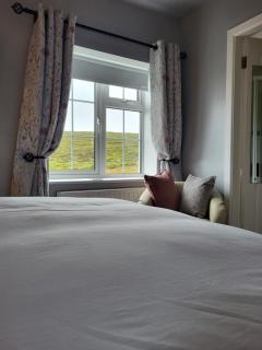 Ashbury House - Keel - 6
