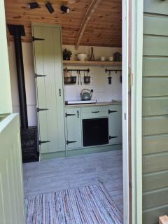 Clissmann Farm Shepherds Hut - 5