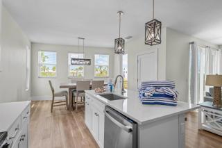 Beacon by the Sea- Unit A - Bradenton Beach - 1
