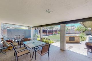 Sunny Delight - MAIN HOUSE ONLY - Glendale - 9
