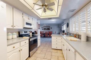 Sunny Delight - MAIN HOUSE ONLY - Glendale - 2