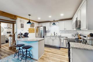Charter Hills Retreat - Beech Mountain - 3