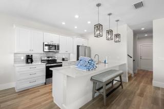 Beacon by the Sea- Unit B - Anna Maria - 5