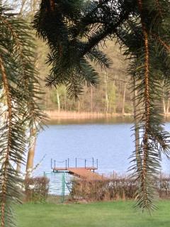 Luksusówka Gajowego nad jeziorem - 5