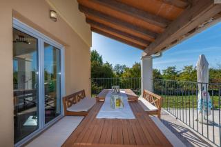 Villa Antonia, a beautiful pool villa in a large 1900 sqm garden - Modrušani - 4