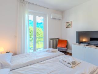 Apartment Domaso central apartment by Interhome - 6