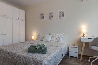 1BR Apartment 8 mins to Beach with Free Street Parking - Varna - 3