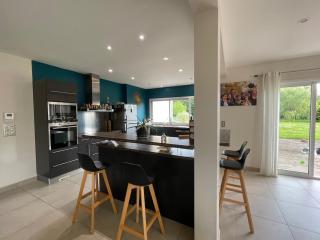 Maison à louer - Yèvres - 3