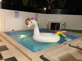 Love birds Abbie's Private Pool Villa 2 pax - Bukit Mertajam - 0