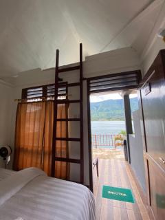 Vandu's View Guest house & Restaurant - Tuk Tuk - 9