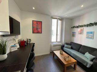 C039-APPARTEMENt LUMINEUX AU SUQUET POUR 3 PERSONNES - Cannes - 8