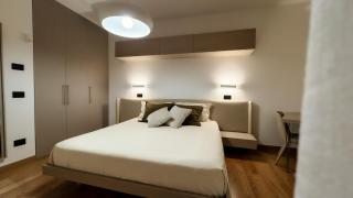 A Touch of Elegance - Milan - 9