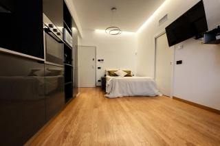 A Touch of Elegance - Milan - 2