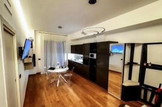 A Touch of Elegance - Milan - 7