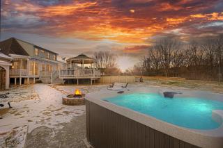 Bourbon Trailhot Tubgame Rmbook Nov Onward - Shelbyville - 5