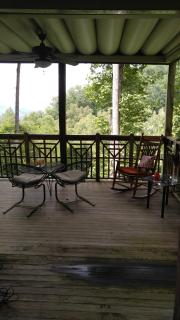 Mountain Retreat With Great View and Calm Winds - Burnsville - 2