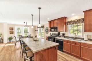 Hidn LakeFront-New Build-Private Beach-Fast Wi-Fi - Brighton - 6