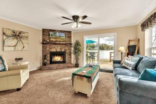 Hidn LakeFront-New Build-Private Beach-Fast Wi-Fi - Brighton - 5
