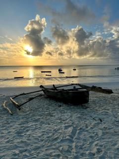 Villa Kipara - Private Beach & Pool - Pwani Mchangani - 9