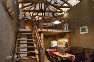 Emena Artistic Guesthouse - Emen - 9