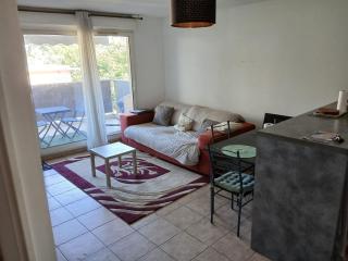 Agréable T2, avec terrasse - La Seyne-sur-Mer - 8