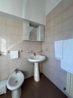 Hotel la Marinella - Marina di Montemarciano - 9