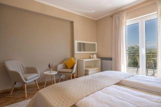 Villa Klarić - Bed & Breakfast - Lovran - 1