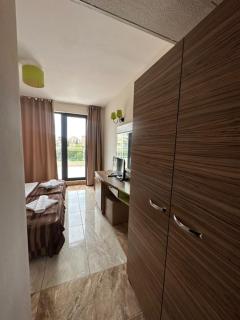 Seabreaze studios - Sunny Beach - 6