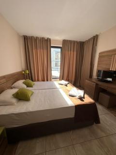 Seabreaze studios - Sunny Beach - 2