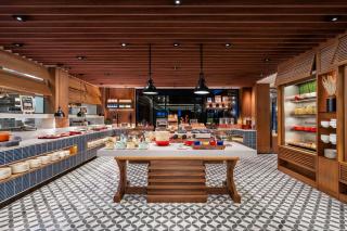 Four Points by Sheraton Bangkok, Sukhumvit 22 - 6