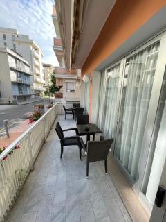 HOTEL D'ANNUNZIO - Cattolica - 9