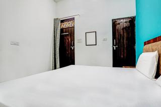 Hotel O PARK'S HOTEL - Chandausi - 7