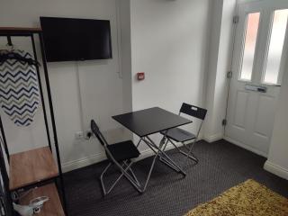 Gosford Park Studio 1 - Coventry - 3