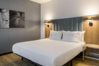 AC Hotel La Finca by Marriott - 1