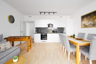 Stylish Flat by the Metro - Praga - 7