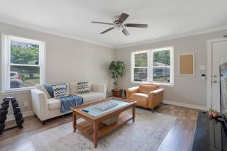 Renovated Gem | Mins to Downtown Rock Hill - Rock Hill - 8