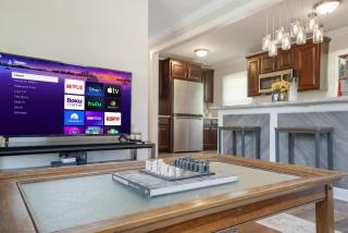 Renovated Gem | Mins to Downtown Rock Hill - Rock Hill - 3