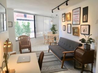 Providencia Costanera Center, MUT and Tobalaba metro - 0