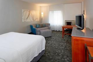 Courtyard by Marriott Bloomington Mall of America - Bloomington - 1