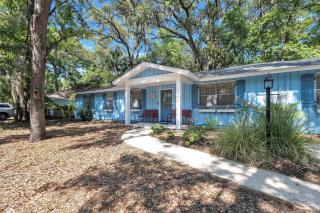 9 Dove Street - Hilton Head Island - 0