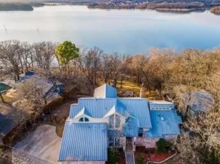 Serene Lakefront Retreat with Scenic Views - Hickory Creek - 4
