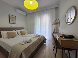 Golden Luxe Living - Kavala - 8
