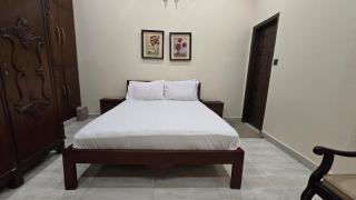 Two bedroom furnished apartment in Main Shahrah e Faisal Karachi - Karachi - 8